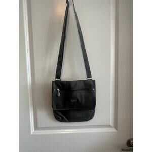 Baggallini NWOT Flap 2 It Large Lightweight Nylon Gray Crossbody Bag